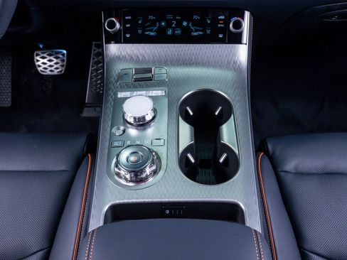 New 2026 Genesis GV70 2.5T Sport Prestige AWD/4WD image 29