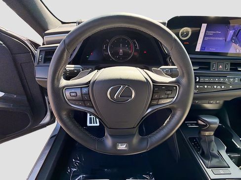 Used 2023 Lexus ES 350 F Sport w/ Accessory Package (Z2) image 40