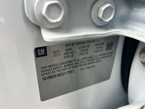 Used 2012 Chevrolet Volt Premium w/ Premium Trim Package image 32