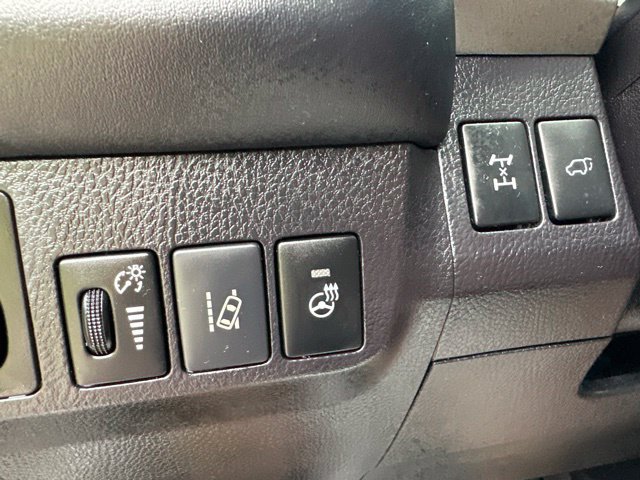 Used 2018 Toyota RAV4 Adventure AWD/4WD image 42