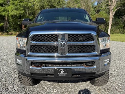 Used 2014 RAM 2500 SLT w/ Luxury Group AWD/4WD image 2