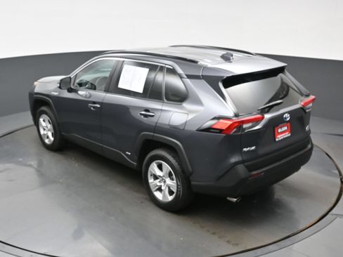 Used 2021 Toyota RAV4 XLE w/ Convenience Package AWD/4WD image 39