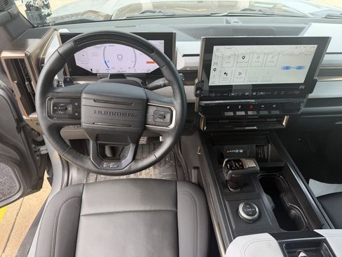 Used 2024 GMC Hummer EV 3X w/ LPO, Illumination Package AWD/4WD image 8