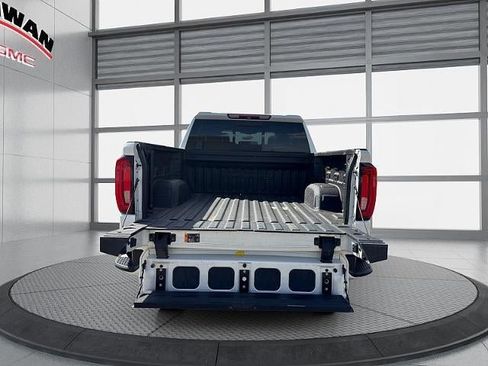 Used 2019 GMC Sierra 1500 Denali w/ Technology Package AWD/4WD image 47