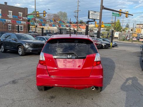 Used 2013 Honda Fit Sport image 4