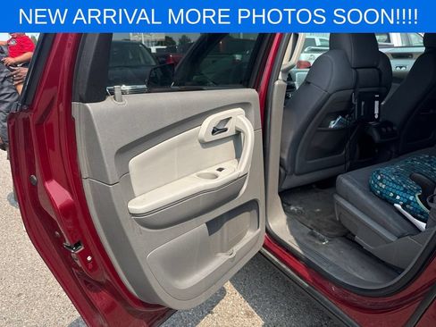 Used 2010 Chevrolet Traverse LT AWD/4WD image 14