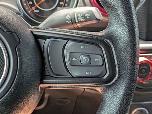 Used 2022 Jeep Wrangler Sport AWD/4WD image 25