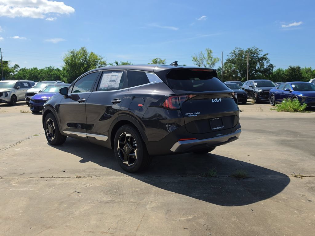 New 2027 Kia Sportage EX FWD image 6