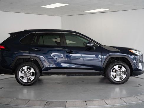 Used 2024 Toyota RAV4 XLE AWD/4WD image 8