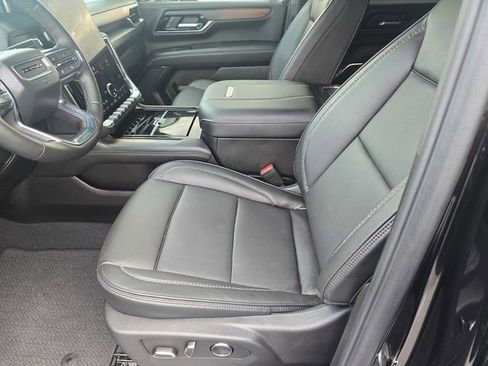 Used 2026 GMC Yukon XL Denali w/ Denali Reserve Package RWD image 21