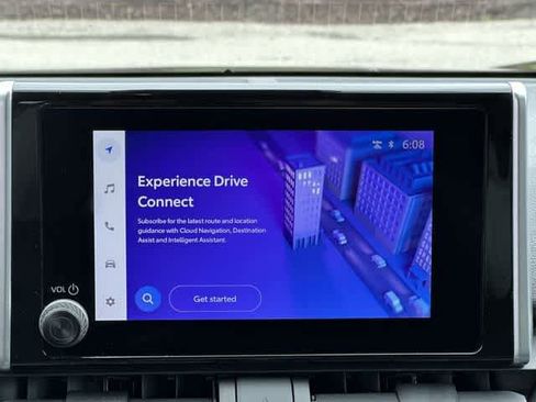 Used 2025 Toyota RAV4 SE image 12