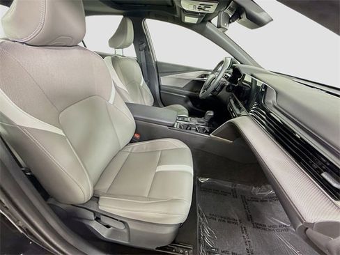 Certified 2025 Toyota Camry SE image 28