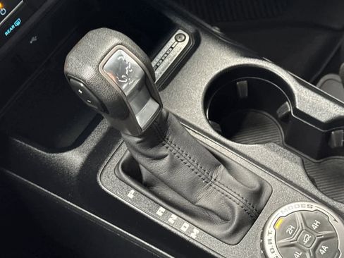 Used 2021 Ford Bronco 2-Door w/ Sasquatch Package image 21