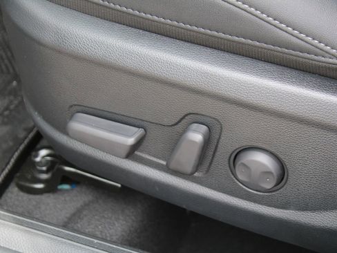 New 2026 Kia Seltos EX image 22