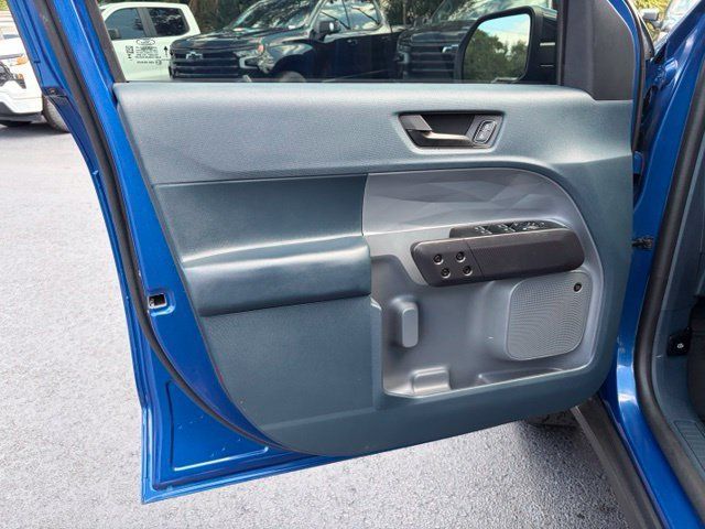Used 2024 Ford Maverick Lariat w/ Black Appearance Package AWD/4WD image 12