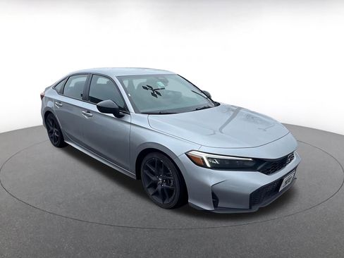 Used 2025 Honda Civic Sport image 3