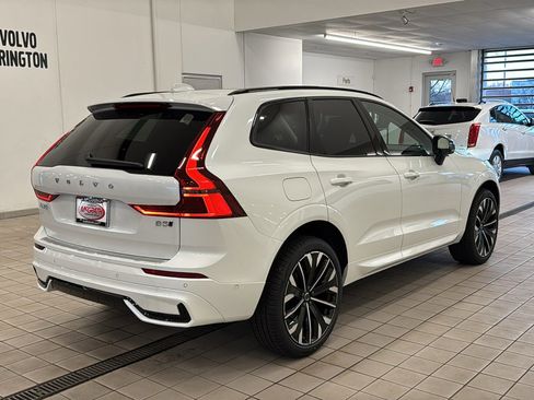 New 2026 Volvo XC60 B5 Ultra w/ Protection Package Premier AWD/4WD image 5