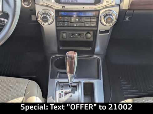 Used 2015 Toyota 4Runner Limited image 19