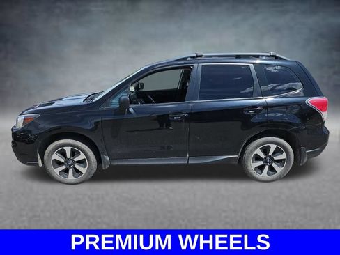 Used 2017 Subaru Forester 2.5i w/ Alloy Wheel Package AWD/4WD image 7