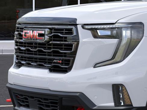 New 2026 GMC Acadia AT4 w/ Luxury Package image 13