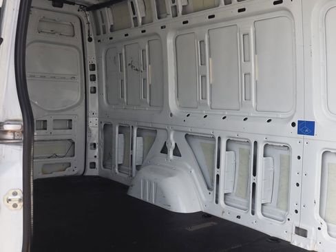 Used 2021 Mercedes-Benz Sprinter 2500 w/ Driver Convenience Package image 13