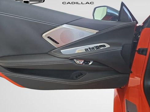 Used 2021 Chevrolet Corvette Stingray Premium Conv w/ Z51 Performance Package RWD image 13
