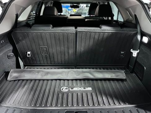 Used 2022 Lexus RX 350L FWD w/ Premium Package image 6