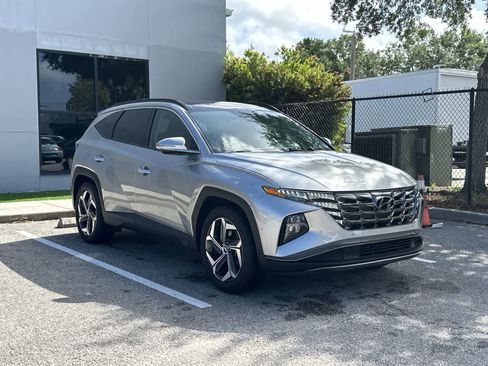 Used 2024 Hyundai Tucson Limited image 11