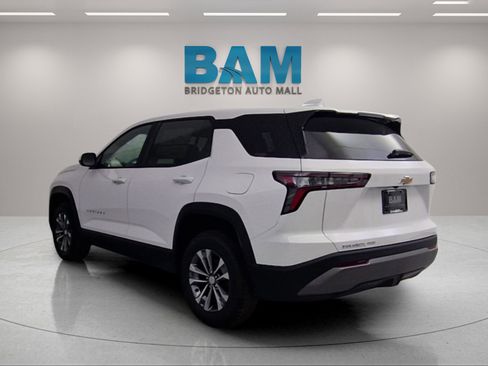 New 2026 Chevrolet Equinox LT w/ LPO, Floor Liner Package image 5