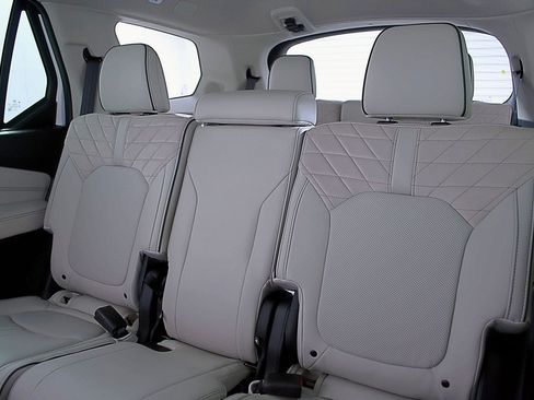 New 2026 Honda Pilot Elite image 16