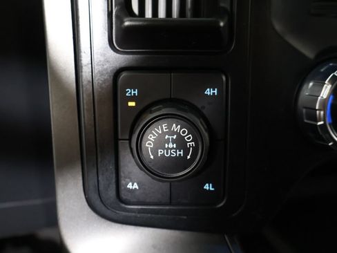 Used 2024 Ford F150 Lariat w/ Equipment Group 502A High AWD/4WD image 57