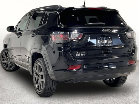 Used 2024 Jeep Compass Limited w/ High Altitude Package AWD/4WD image 14