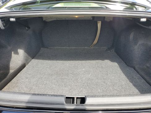 Used 2018 Volkswagen Passat 2.0T SE image 8