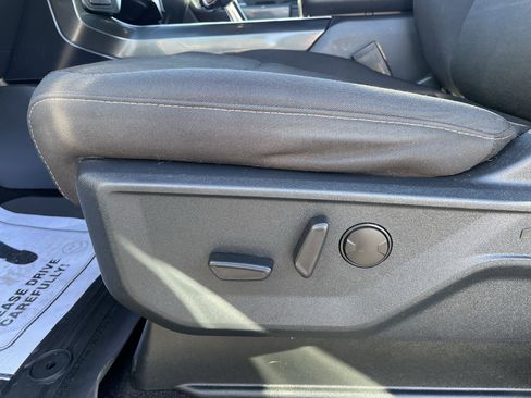 Used 2022 Ford F150 XLT w/ Equipment Group 302A High image 12