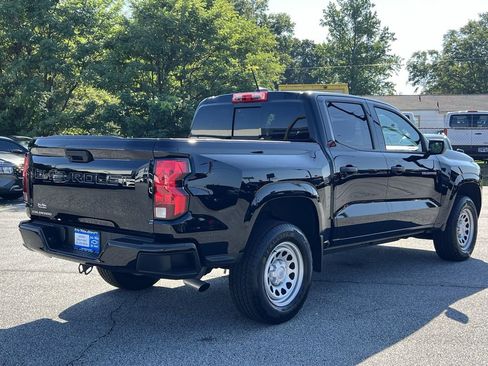 Used 2024 Chevrolet Colorado W/T w/ WT Convenience Package image 25