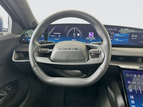 Used 2024 Lucid Air Touring image 18