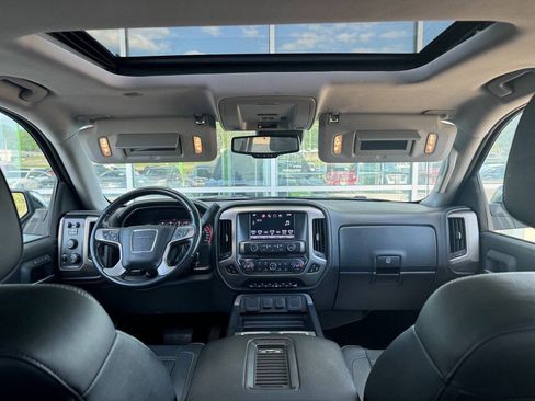 Used 2016 GMC Sierra 1500 Denali w/ Enhanced Driver Alert Package AWD/4WD image 8