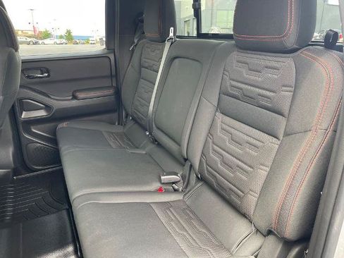 Certified 2025 Nissan Frontier PRO-4X AWD/4WD image 15