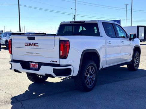 Used 2022 GMC Sierra 1500 AT4 w/ AT4 Premium Package image 7