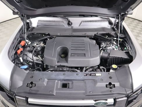 Used 2024 Land Rover Defender 130 S image 30