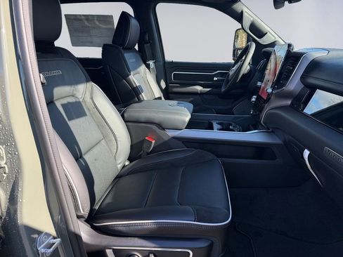 New 2026 RAM 1500 Laramie w/ Night Edition AWD/4WD image 18