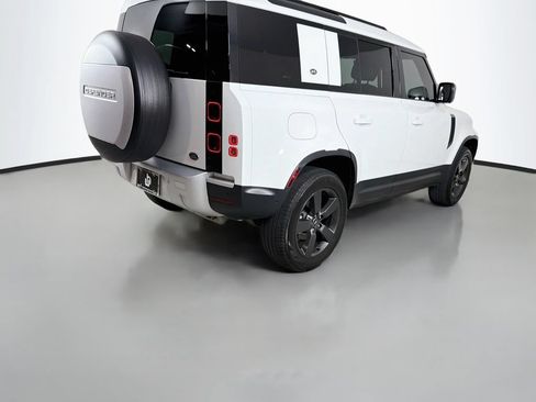 Certified 2023 Land Rover Defender 110 S AWD/4WD image 5