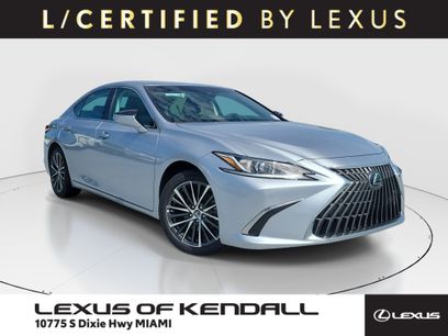 Certified 2025 Lexus ES 350 w/ Premium Package
