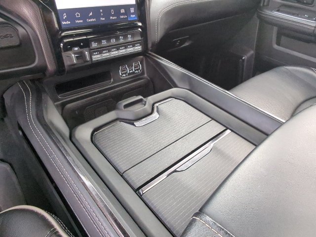 Used 2023 RAM 2500 Limited AWD/4WD image 30