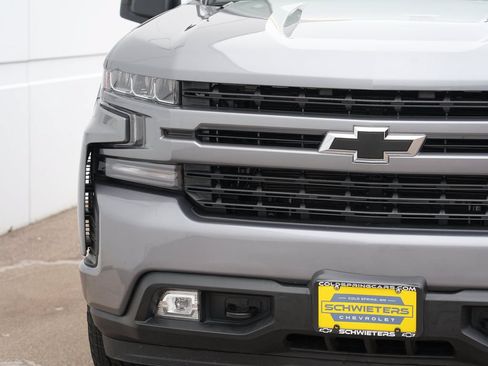 Used 2022 Chevrolet Silverado 1500 RST AWD/4WD image 9