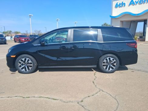 New 2026 Honda Odyssey EX-L image 8