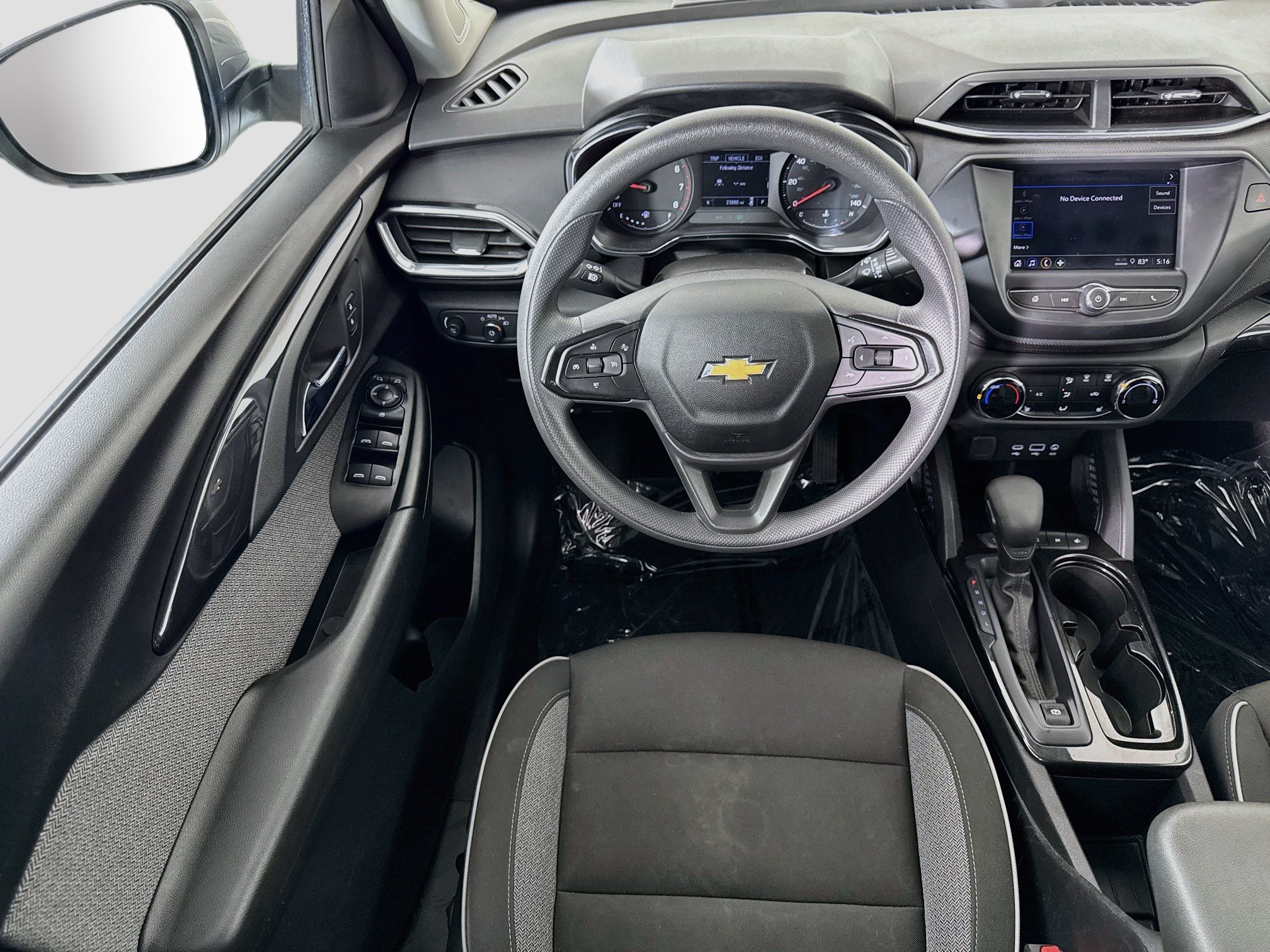 Used 2023 Chevrolet TrailBlazer LT FWD image 24