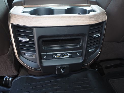 New 2025 RAM 2500 Limited image 16