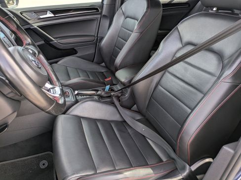Used 2017 Volkswagen GTI S image 26