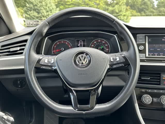 Used 2019 Volkswagen Jetta SE FWD image 8